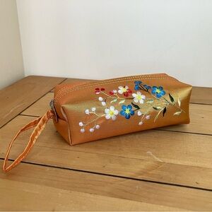 Yellow Satin Zip-up Purse Glasses Pouch Mini Make-Up Bag Flower Embroidery